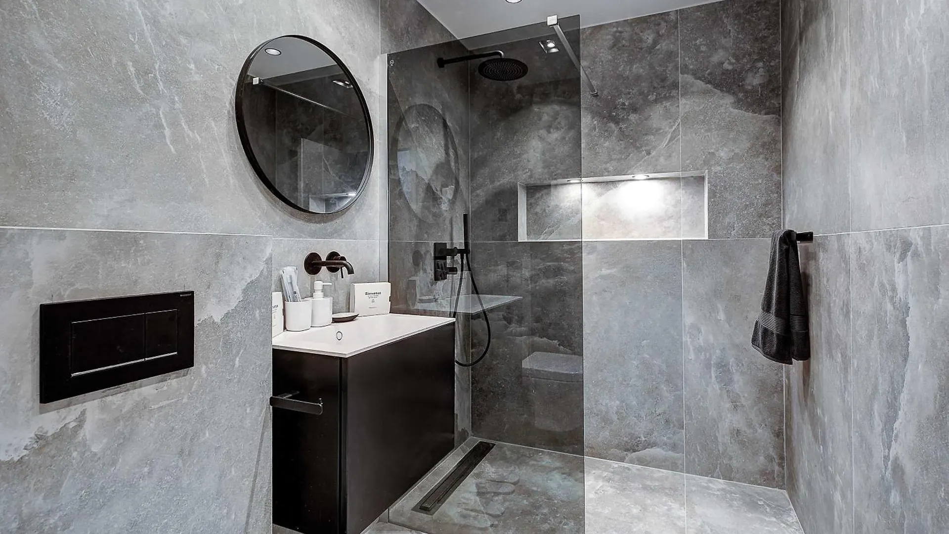Elegant Apartment With Ac - 3Br-10P- Le Marais Paris France