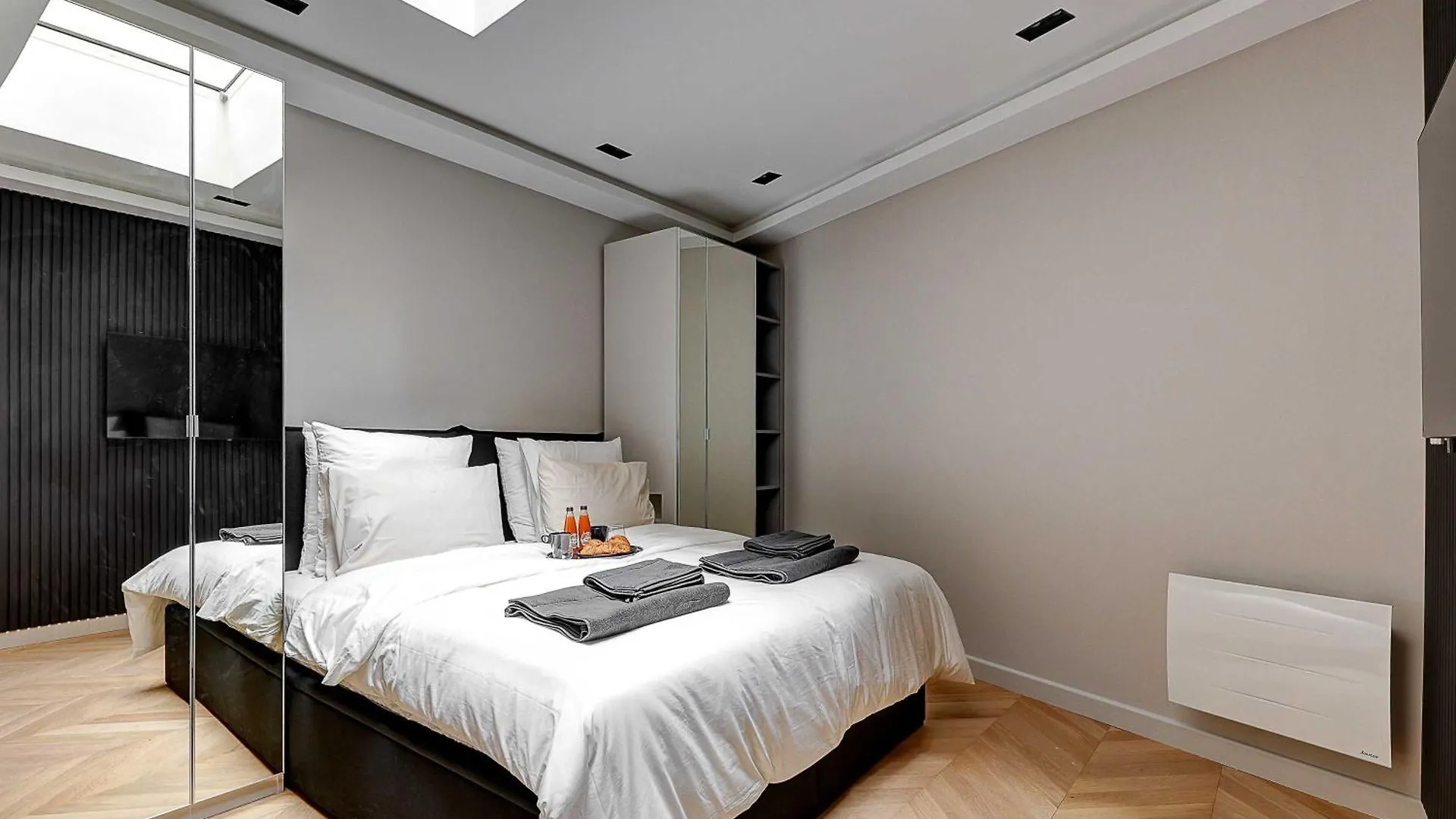 Elegant Apartment With Ac - 3Br-10P- Le Marais Paris