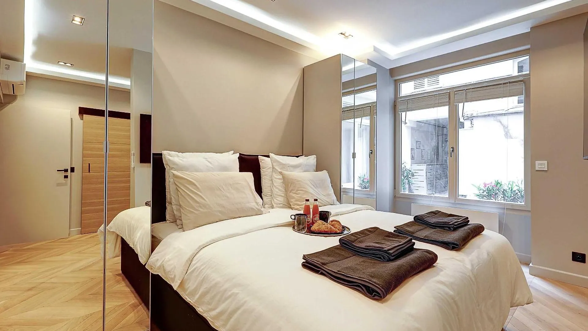 Elegant Apartment With Ac - 3Br-10P- Le Marais Paris